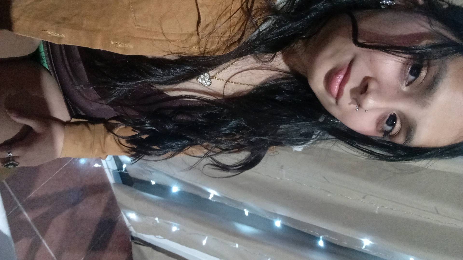 A woman from Argentina on OmeLucky